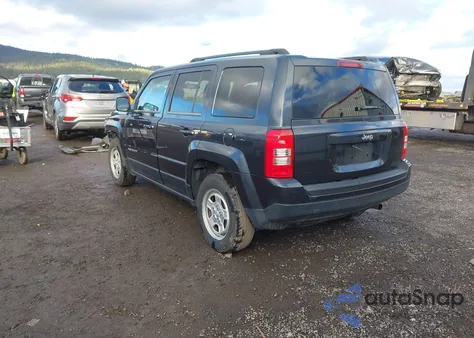 2014 Jeep Patriot Sport z USA, uszkodzony, nr VIN 1C4NJPBA4ED864325